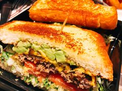 圣塔芭芭拉经典牛肉特堡-The Habit Burger Grill 哈比特汉堡(爱琴海店)