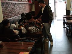 大堂-李先生牛肉面大王(青岛火车站东广场店)