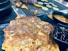 -肉甲韩国木炭烤肉(新壹街1店)