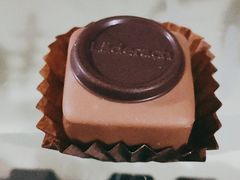 莱德拉奶盖夹心-Laderach 莱德拉(上海环贸iapm店)