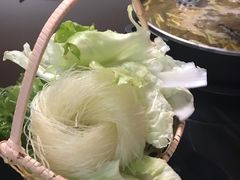 -茅台镇网红溶洞餐厅·茅帮菜馆