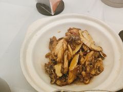 -饭怕鱼·黄焖鲟龙鱼(湖大店)