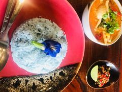 -Pad Thai Kratong Thong by ama