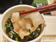 加拿大象拔蚌-協成海鮮火鍋(老店)