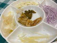 顺德鱼生配料-寻味顺德·南记酒家·传统顺德菜·鱼生(广源路店)