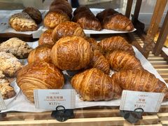 -CARINO BAKERY&CAFE(人广来福士店)