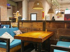 -苹果树下艺术餐厅(宋庄店)