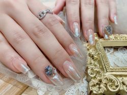 -沫儿·美甲美睫·半永久·皮肤管理