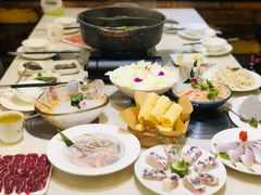 -围炉夜话·潮汕卤水火锅(榕江店)