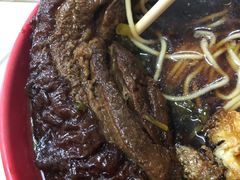 -小龙大肉面馆