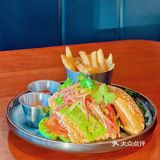 🔵城市里的野餐西餐厅,总是有人误解它的名字‼️