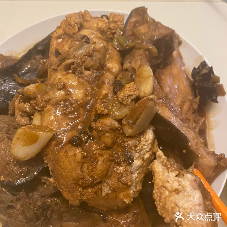 酱炖鱼头鱼籽[加油]