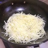 方便快捷又好吃的青椒土豆丝