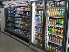 -全家便利店(东直门店)