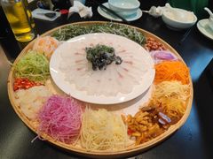 -蚝美人·生蚝海鲜烧烤(茶花园店)