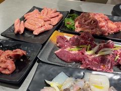 -啊美丽炭火烤肉(滑翔一店)