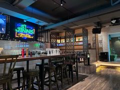 -JINNS锦时 steak&pizza(浸信会礼拜堂旧址店)