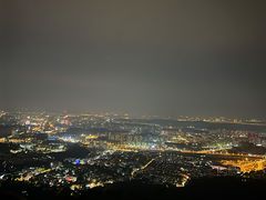 -紫金山山顶公园