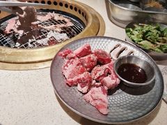 -Ant 蚂蚁洞烤肉·大营地(上海静安大悦城店)