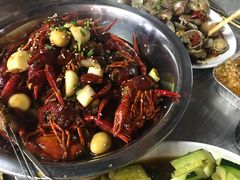 油焖大虾-小民大排档(光谷店)