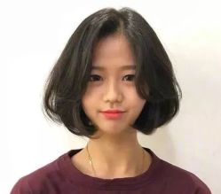 -时尚殿堂明星门店