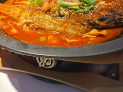 -鸣记脆皮烤鱼·海鲜烤鱼(三八广场店)