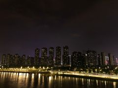-南京眼步行桥