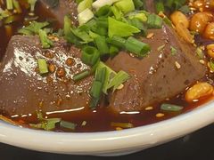 -冯烫烫跷脚牛肉·川菜小馆(武胜西街店)