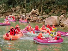 -雅鲁激流探险漂流