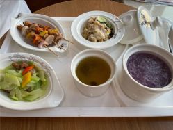 -菁幼月子会所(儿童医院店)