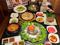 -木槿花韩式炭烤·熟成肉工坊(孙文东路店)