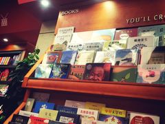 -西西弗书店&矢量咖啡(静安大悦城店)