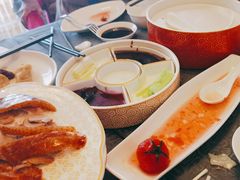 -粤尚腾香居中餐厅(首都机场希尔顿店)