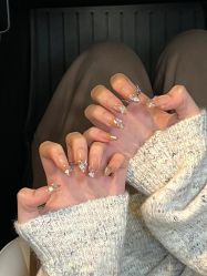 -LILY NAILS美甲美睫