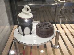 -DQ·蛋糕·冰淇淋(奥特莱斯店)