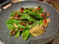 -耶里夏丽·新疆菜·28年喀什老馆(田林东路店)