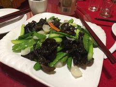 -东馆和天下特色餐饮(工农店)