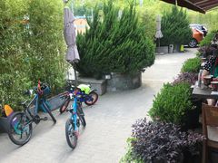 -Geneva日内瓦餐厅(西郊宝成花苑店)