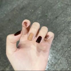 -悦指间美甲美睫