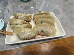 -小姜锅贴(凤凰街店)