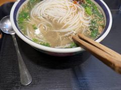 -云阿蛮云南生烫牛肉米线(奉贤路店)