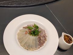-艳阳天民俗村(公园路店)