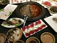 -唇辣号重庆老火锅(燕郊鑫乐汇店)