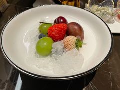 -海派悦庭·海胆烧麦·新融合菜(凯德广场店)