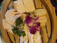 -滇釜火锅·能喝汤的火锅(车公庄店)