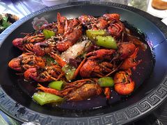 十三香小龙虾-金陵暴走小龙虾·迷踪蟹(凯德MALL店)