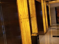 -上海龙之梦万丽酒店