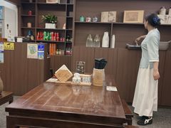 -蟹上黄·蟹黄面·江南糖水(人民广场店)