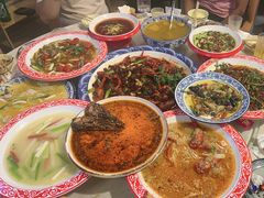 -牟记江湖特色重庆菜鱼蛋青蛙黄鳝海参(巴南区鱼洞鲁能店)