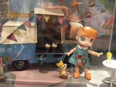 -泡泡玛特POPMART(上海环球港店)